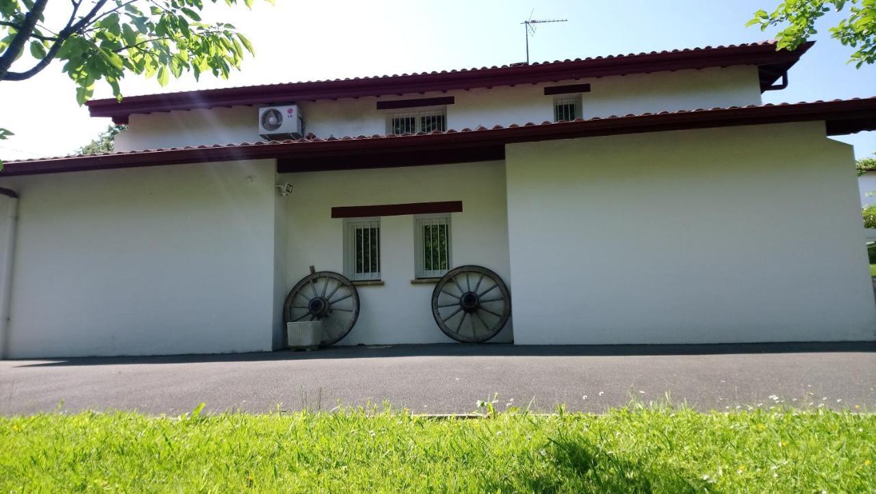 En Rez De Chaussee De Maison
